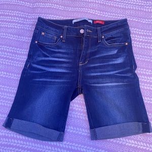 women’s denim shorts